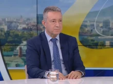 Конституционен съдия: Системата формално е демократична, но по същество е олигархична
