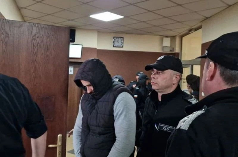 Пловдивският съд поряза и втория полицай заради смъртта на арестанта в Казанлък