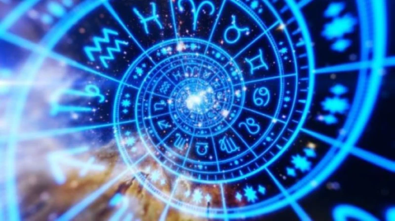 Ники Момчева, Astro Guide: Значителни промени за България през следващите години