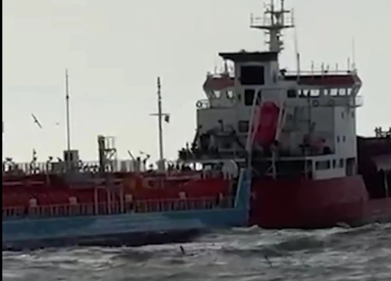 Два танкера се сблъскаха в Мраморно море