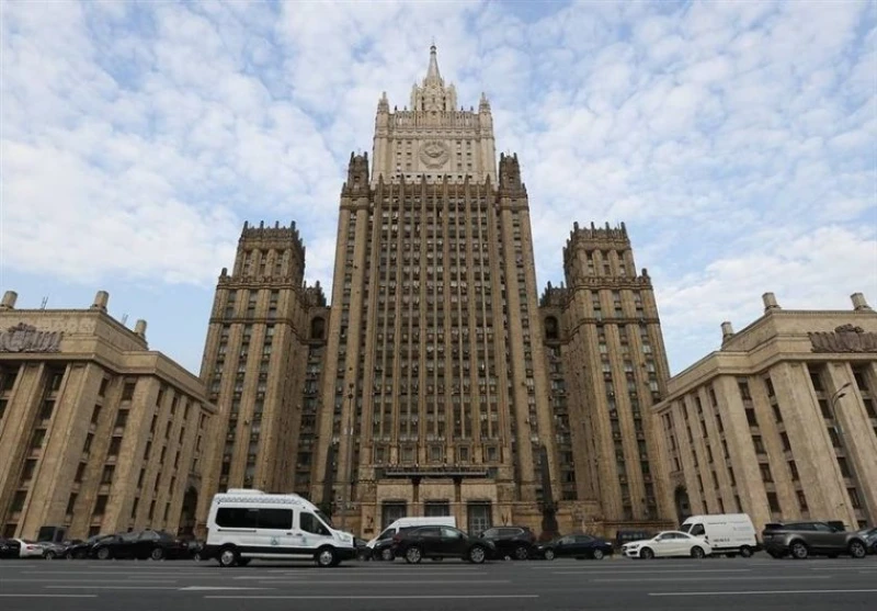 Руското МВнР: Обезпокоени сме, че президентът на Венецуела и съпругата му са били насилствено изведени от страната