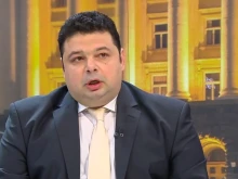 Конституционалист: Пряката демокрация, изразена чрез референдум, трябва да съответства на конституционните рамки