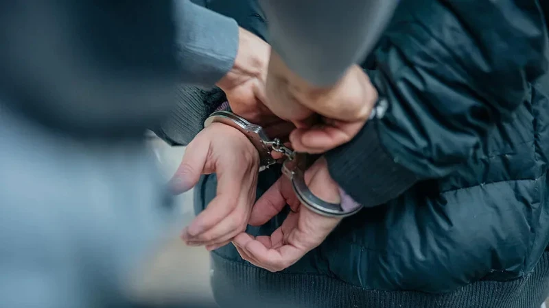 В Бургас: Нагла кражба на паркинг завърши с арест
