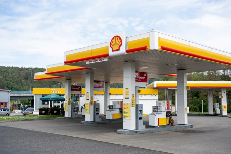Shell търси газово предприятие за милиарди долари във Венецуела