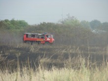 Горяха треви край авиобазата в Крумово, ден преди авиошоуто