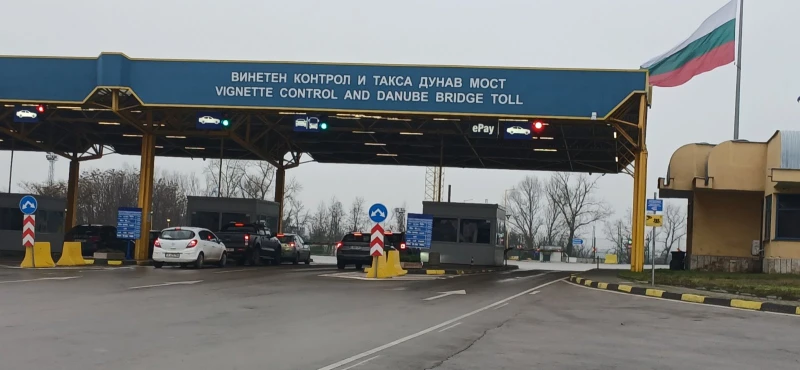 Над 17 000 автомобила са преминали през ГКПП "Дунав мост" при Русе от началото на 2026 година