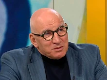 Хампарцумян: Най-добре си сменяйте парите в собствената банка, защото иначе може да се подписват документи, колкото да ставате нов клиент