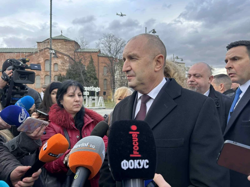 Румен Радев: Възнамерявам възможно най-скоро да връча мандата за съставяне на правителство