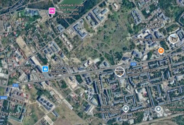 9 фирми искат да ремонтират потресаваща улица в "Западен"