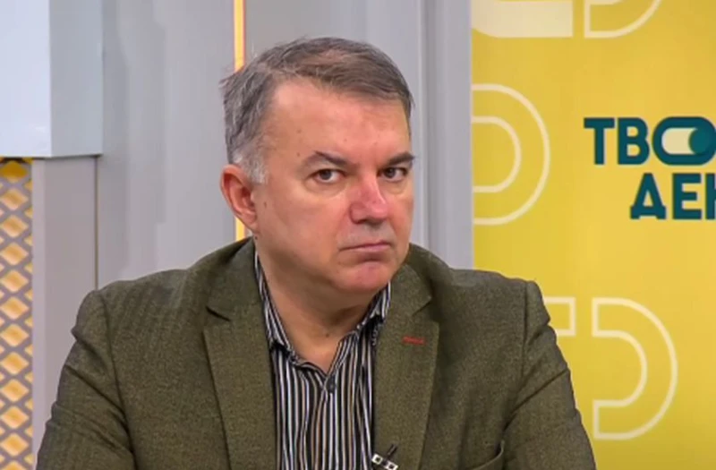 От "Активни потребители" предупредиха: Ако отидете да смените 100–200 лева и ви дават папка с декларации, това е опит за събиране на информация