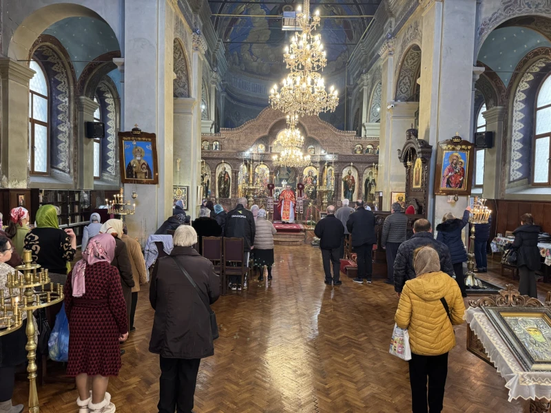 На Ивановден: Близо 5800 именици в Ямбол