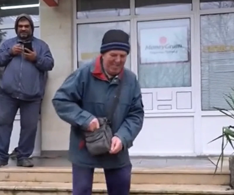 Пенсионер: За мен еврото не е проблем