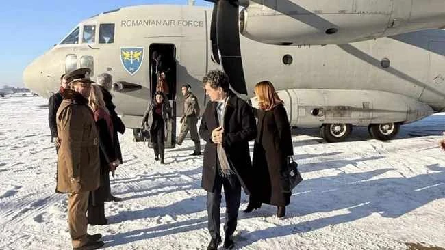 Никушор Дан най-накрая напусна Париж, където самолетът му бе блокиран заради лошо време