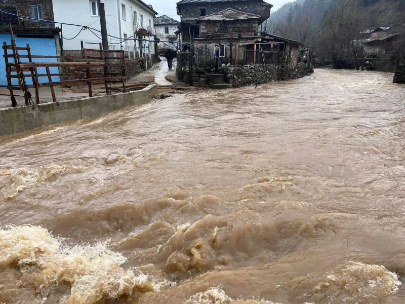 В Крумовградско остава в сила частичното бедствено положение