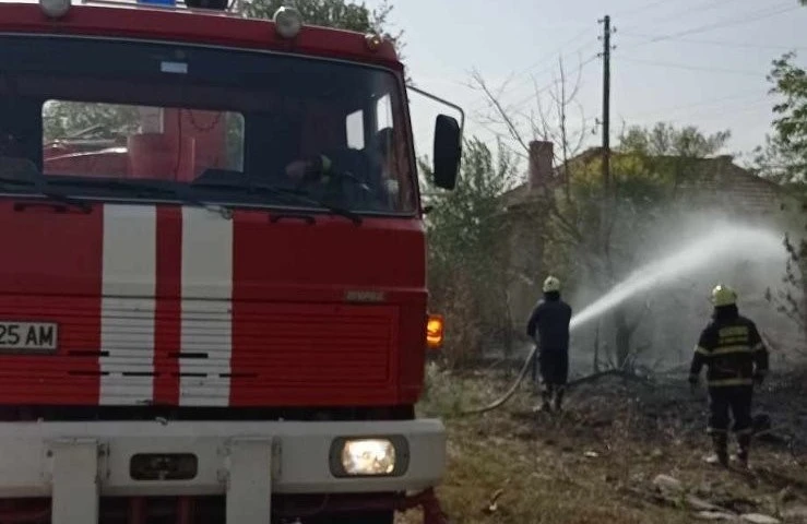 Късо съединение е запалило къща във великотърновско село