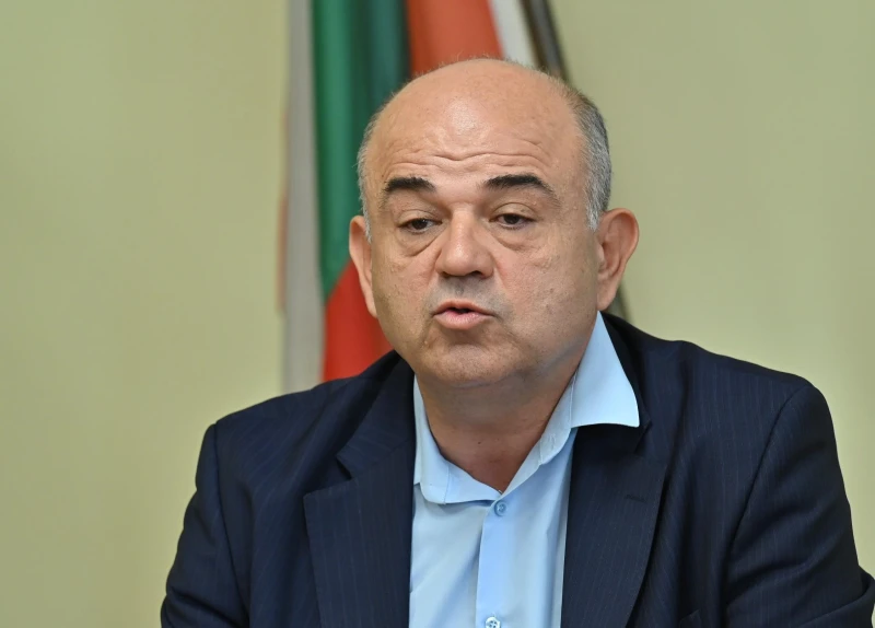 Владимир Иванов: България се справя по-добре от Хърватия при въвеждането на еврото