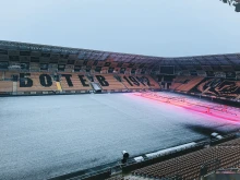 Ботев отваря само централната трибуна на стадиона за контролата с Марица