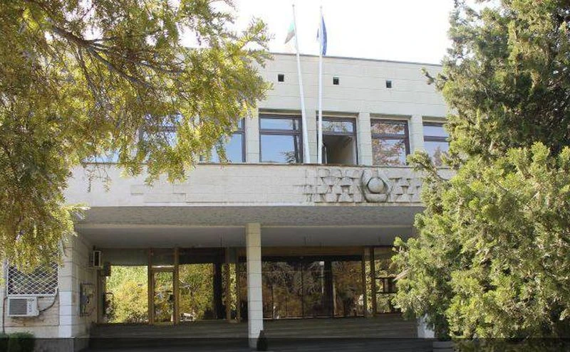 Министър Вълчев, ректори, синдикати, работодатели и студенти се събират в Пловдив на мегафорум
