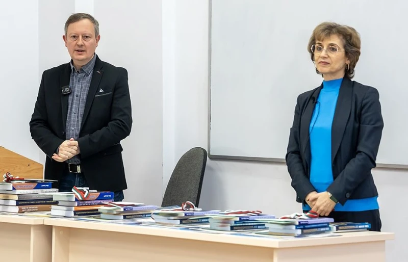 44 студенти от Филологическия факултет на ПУ се борят за титлата "Морфолог на годината"