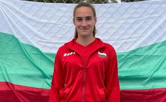 Денислава Глушкова продължава напред в Турция