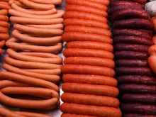 СЗО: Преработените месни продукти могат да причинят рак
