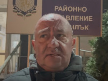 Сплашване заради сигнал за купуване на гласове: Мъж бе пребит от бивш кмет и сина му в Старозагорско?