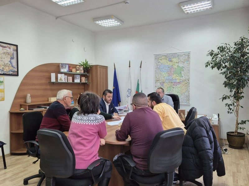 Община "Родопи" обсъжда четвърта лента за десен завой по пътя Пловдив-Първенец