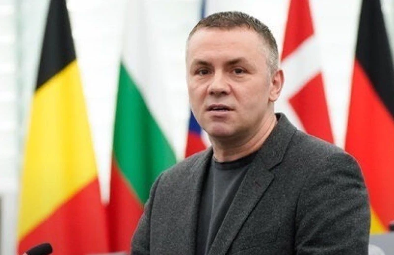 Ицо Хазарта: Има сериозни рискове за българското земеделие