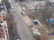 Подновиха работата по паркинга на "Пещерско шосе"