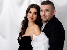 Ергенка чака първото си дете, бащата бизнесмен
