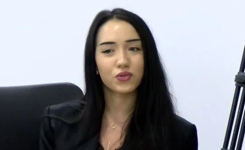 Студенти с интересно проучване