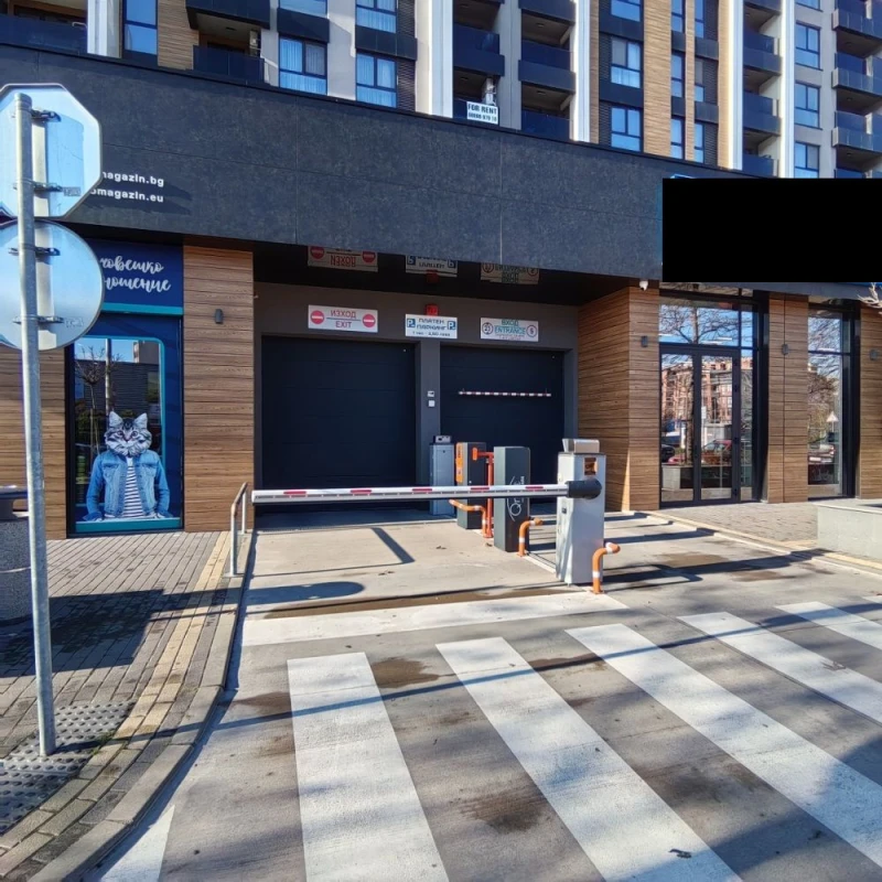 Продават "златно" паркомясто в Пловдив