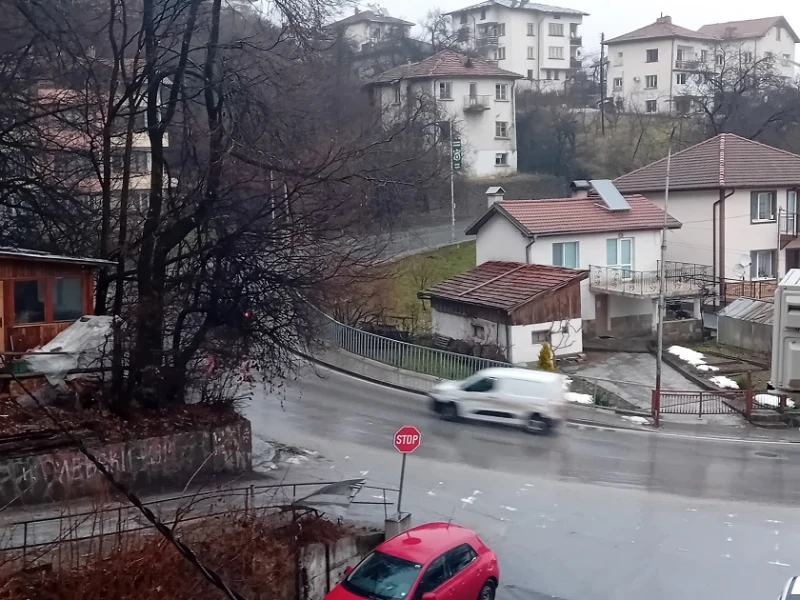 Оранжев код за значителни валежи е обявен за област Смолян