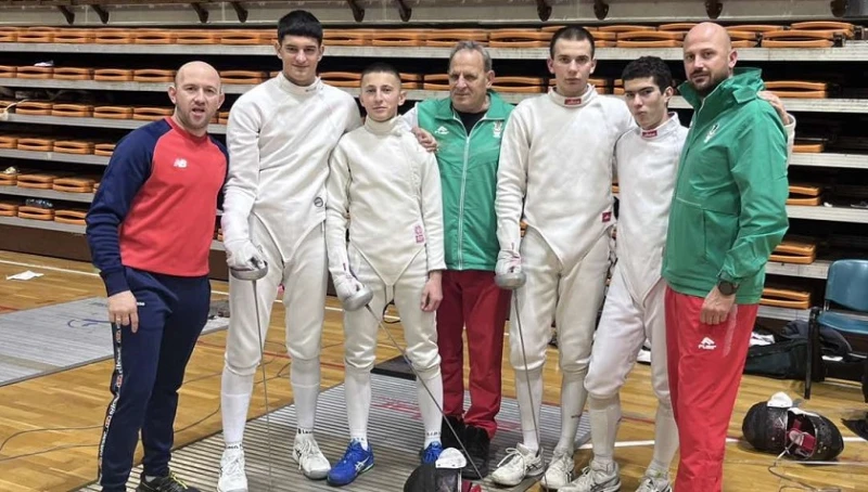 България в Топ 4 отборно при кадетите на шпага на Еврокупа в Сърбия