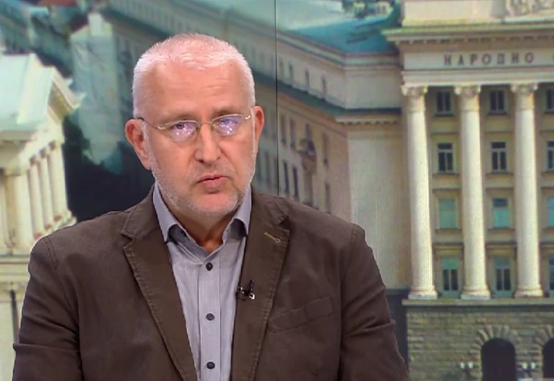Проф. Малинов към партиите: Внимавайте какво говорите по време на кампанията, защото след това ще трябва да се сключва коалиция