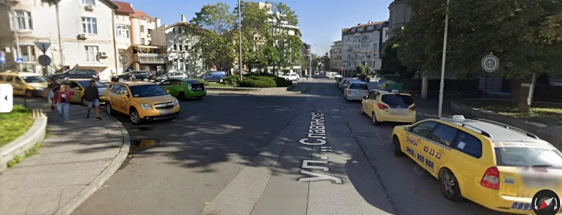 18-годишна блъсна германка на бургаско кръстовище