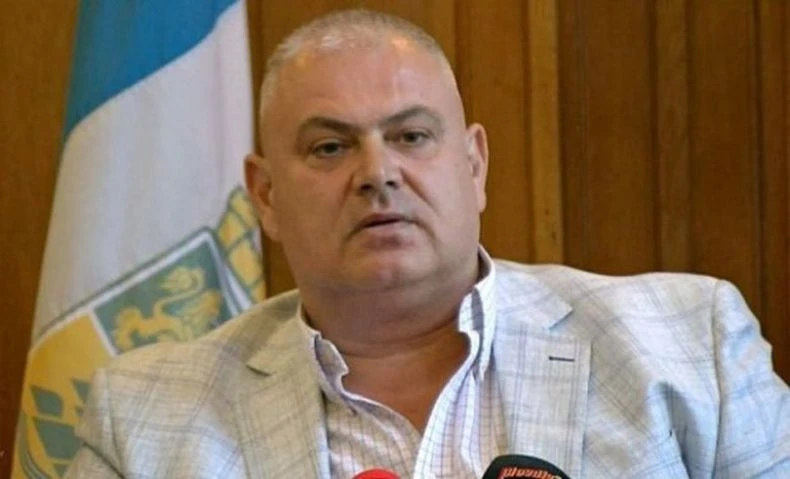 Транспортен бос купи автогара "Родопи" и част от "Север"