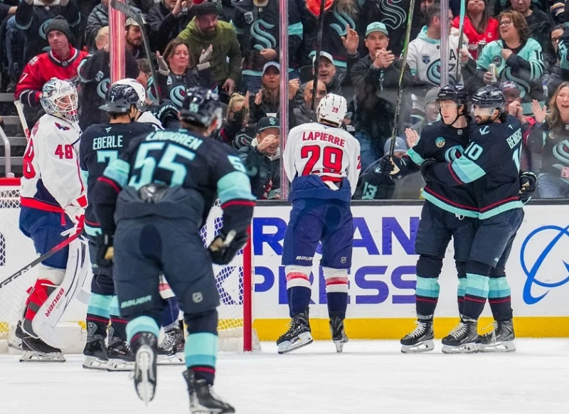Драматични мачове се изиграха в NHL тази нощ
