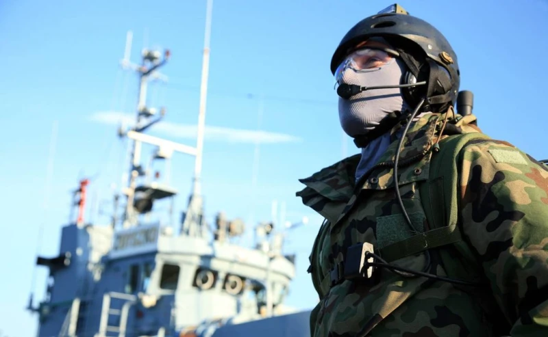 14 европейски държави затварят Балтийско море за кораби от "сенчестия флот" на Русия