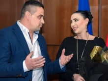 Софи Маринова с голямо признание от родното Етрополе