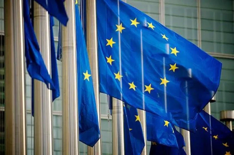 ЕС инвестира 650 млн. евро в трансгранична енергийна инфраструктура, включително в България