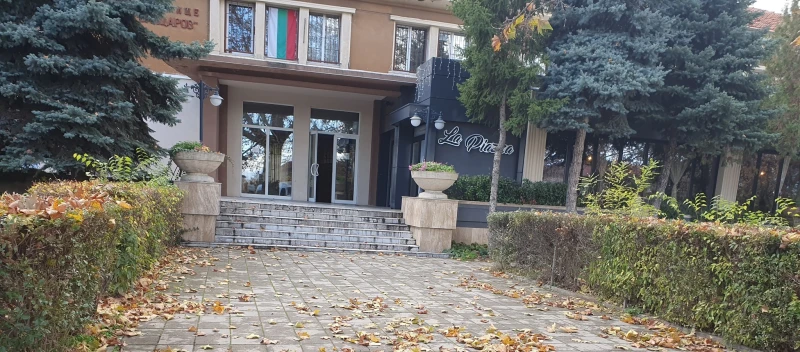 Ремонтират уникално читалище в Пловдив