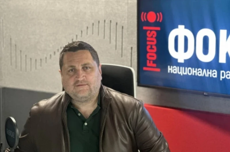 Каламарис: Освен партията на президента Радев, която със сигурност ще влезе, има надежда и Антикорупционният блок да влезе в парламента