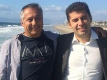 Бащата на Кирил Петков: Ще правят скенер на мозъка на сина ми