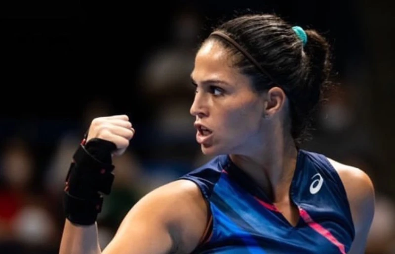Изабелла Шиникова е на полуфинал на сингъл в Египет
