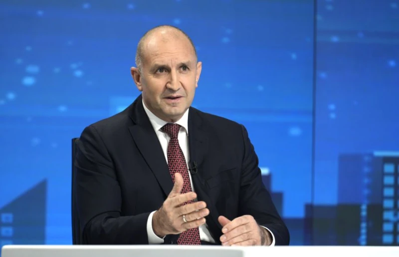 Румен Радев: Партия ще правим след изборите