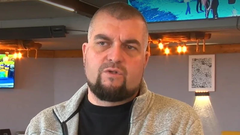 Собственик на ресторант: Всеки ще получи 20% отстъпка от сметката си при нас, ако остави телефона си на бара