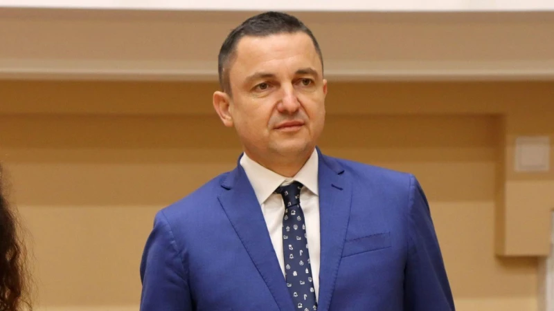 Портних: Обществената поръчка за новата МГ отново провалена!