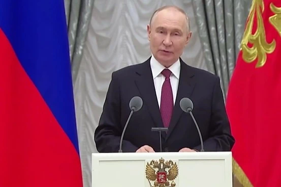 Путин: Бъдещето на Русия до голяма степен зависи от революционните открития на младите учени