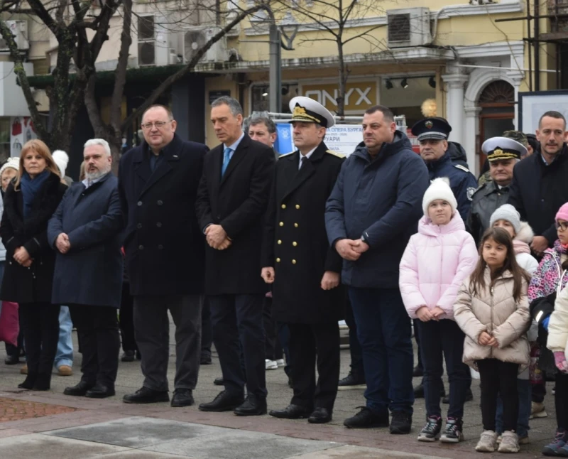 Димитър Николов: Нека градим Бургас като свободен, справедлив и модерен европейски град